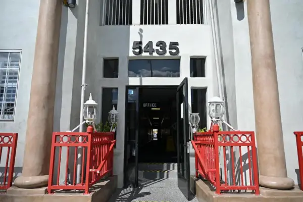 Hollywood Stars Inn Main image