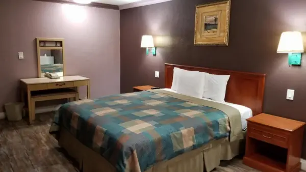 Hollywood Stars Inn 4